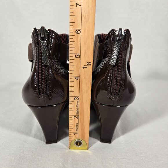 DONALD J PLINER Pira BROWN Watersnake & Stretchy Strappy Ankle Wedge Sandals 8M. - Picture 16 of 17